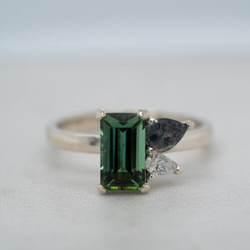 Green Toned Gemstone Cluster Ring