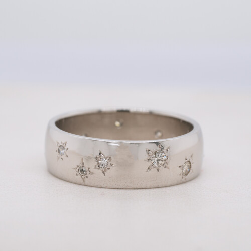 Diamond Star Engraved Ring